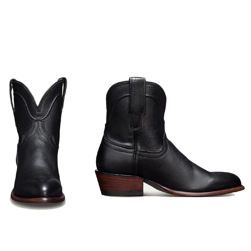 Tecovas women’s black short cowboy boots